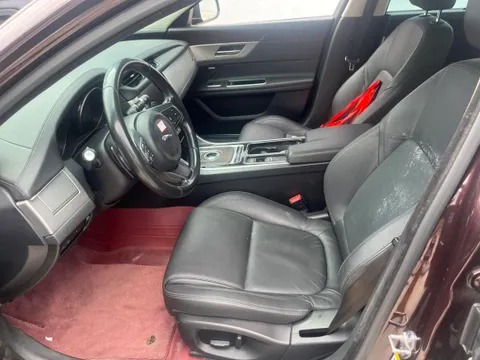 Jaguar XFL