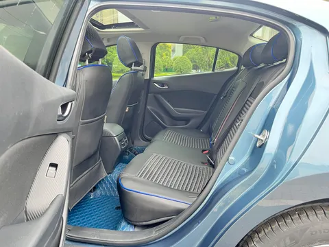 Mazda Mazda3