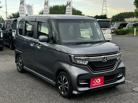 Honda N-BOX Custom