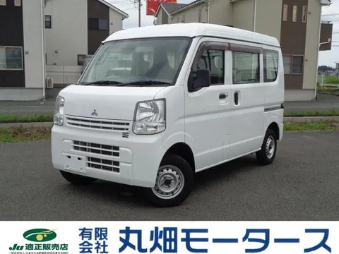 Mitsubishi Minicab Van