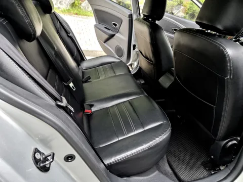 Renault SM3