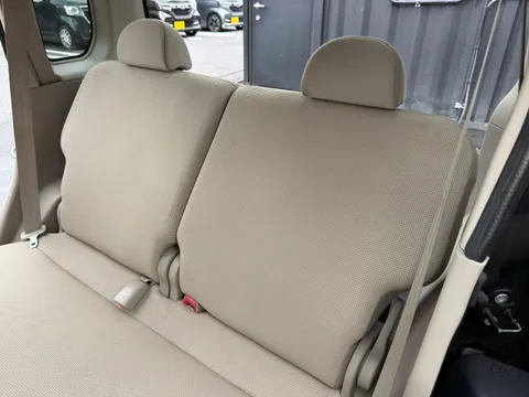 Nissan Otti