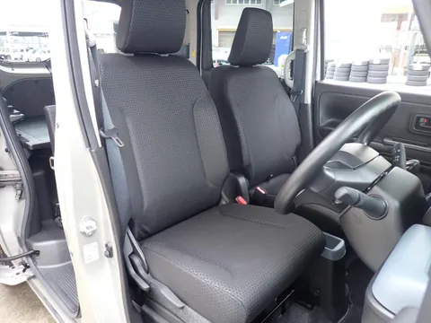Suzuki Spacia Base