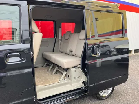 Nissan Clipper Rio