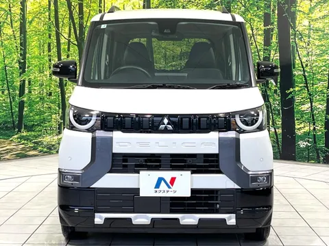 Mitsubishi Delica Mini