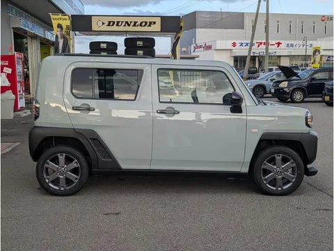 Daihatsu Taft
