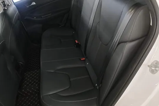 Chery Arrizo 5