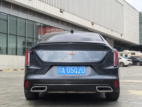 Cadillac CT4