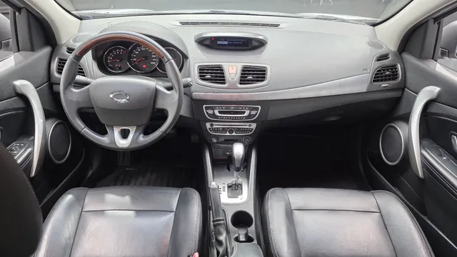 Renault SM3