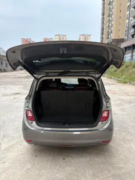Buick GL6