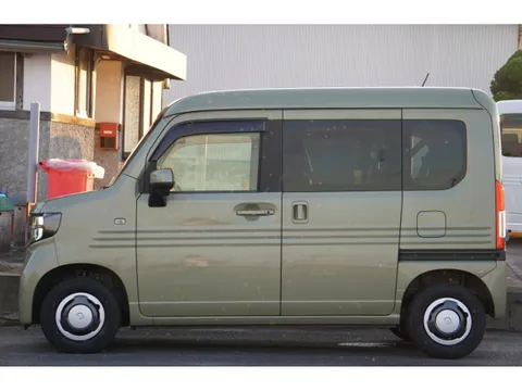 Honda N-VAN Plus Style
