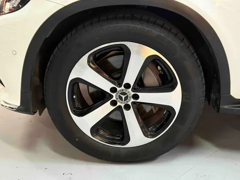 Mercedes-Benz Mercedes-Benz GLC