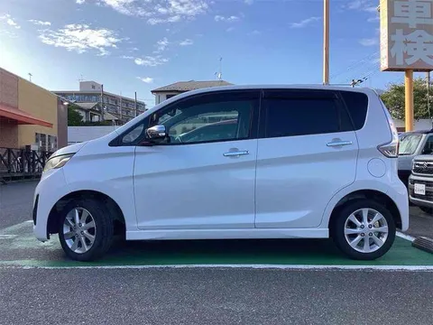Mitsubishi eK Custom