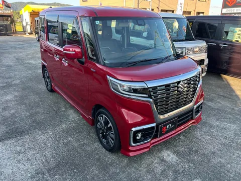 Suzuki Spacia