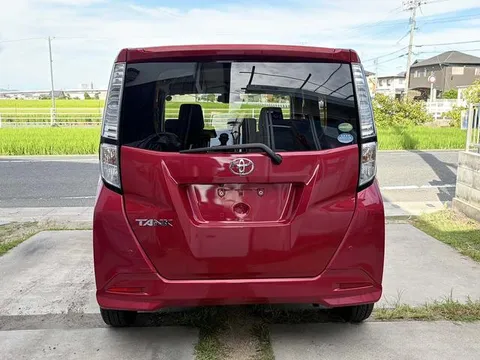 Toyota Tank