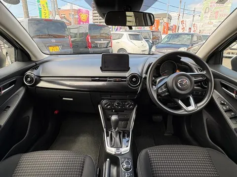 Mazda Mazda2 (Demio)