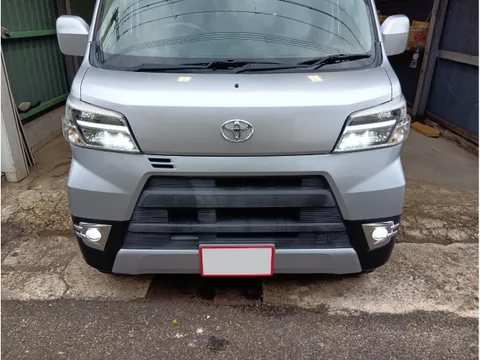 Toyota Pixis Van