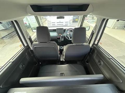 Suzuki Spacia Base