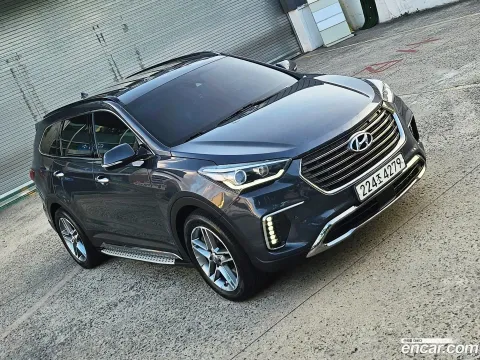 Hyundai Grand Santa Fe (Maxcruz)