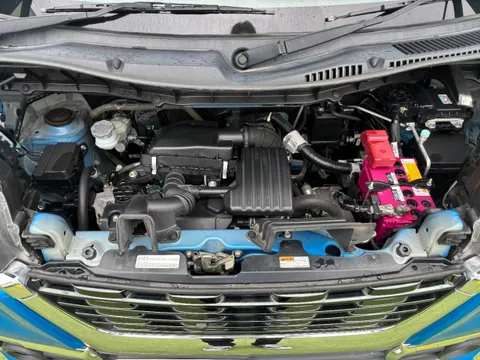 Suzuki Spacia Custom