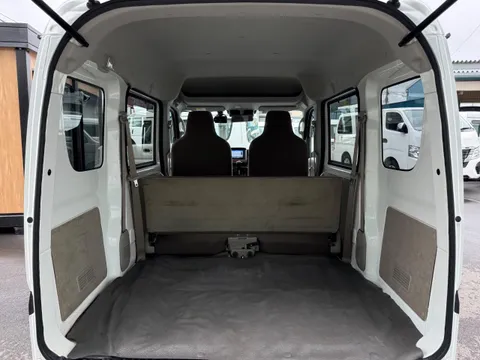 Mitsubishi Minicab Van