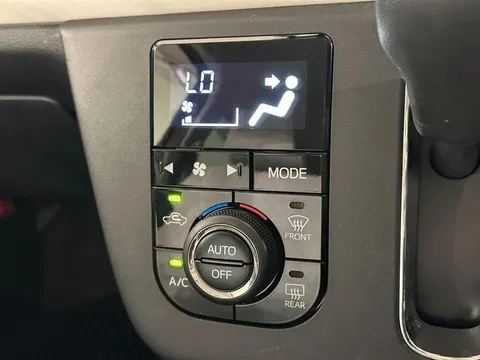 Daihatsu Mira Tocot