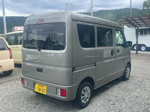 Nissan Clipper