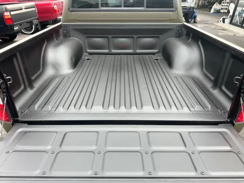 Toyota Hilux Sports Pick Up
