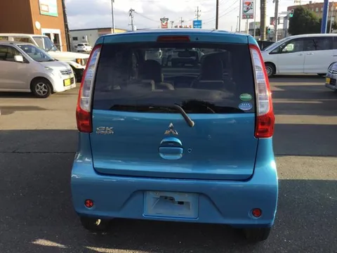 Mitsubishi eK Wagon