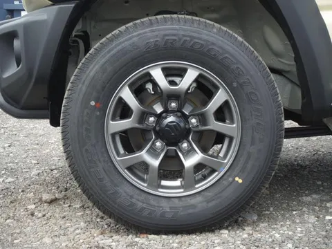 Suzuki Jimny Nomade