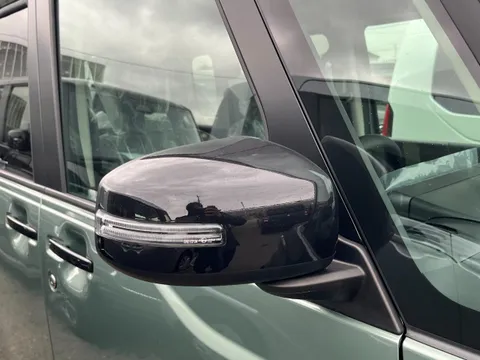 Mitsubishi Delica Mini