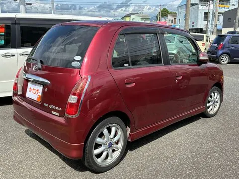 Daihatsu Mira Gino