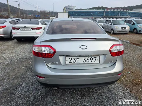 Renault SM3
