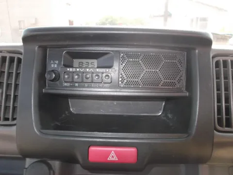 Nissan Clipper