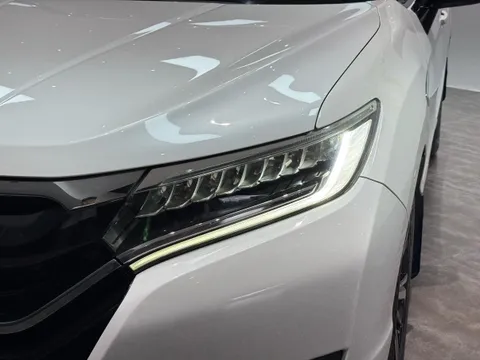 Honda UR-V