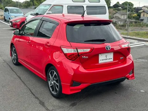 Toyota Yaris (Vitz)