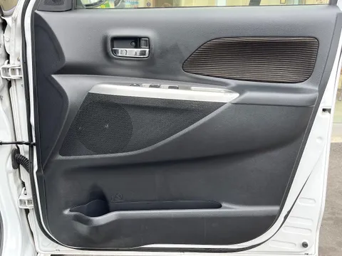 Mitsubishi eK Space Custom