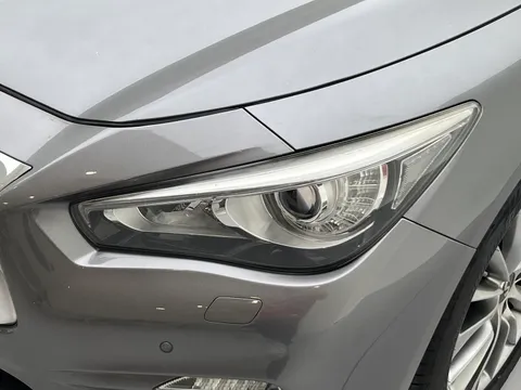 Infiniti Q50L