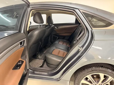 Geely Emgrand GL