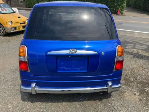 Daihatsu Mira Gino