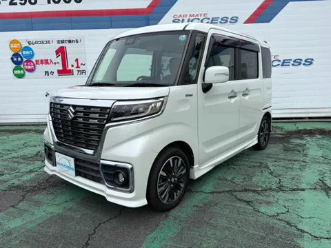 Suzuki Spacia Custom