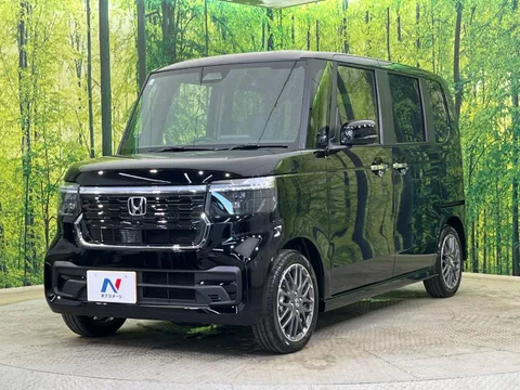Honda N-BOX Custom