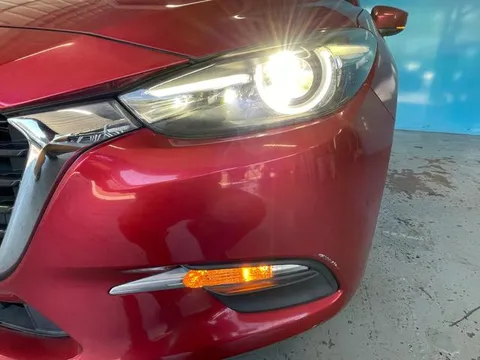 Mazda Axela Sport