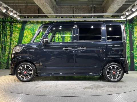 Suzuki Spacia Custom