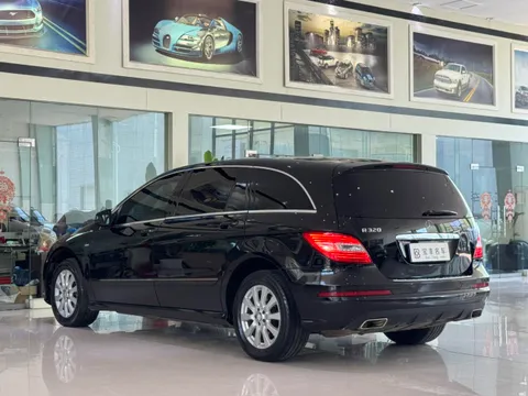 Mercedes-Benz R-Class