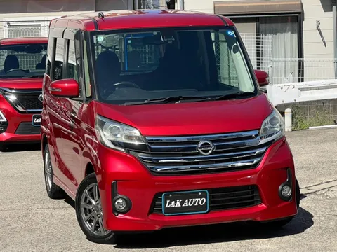 Nissan Dayz Roox
