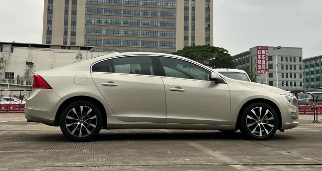 Volvo S60