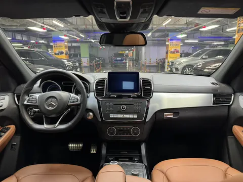 Mercedes-Benz Mercedes-Benz GLE