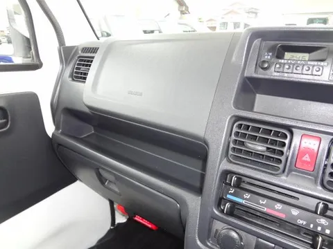 Nissan Clipper Truck