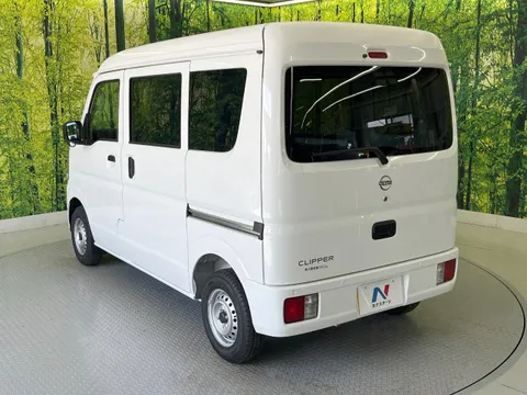 Nissan Clipper